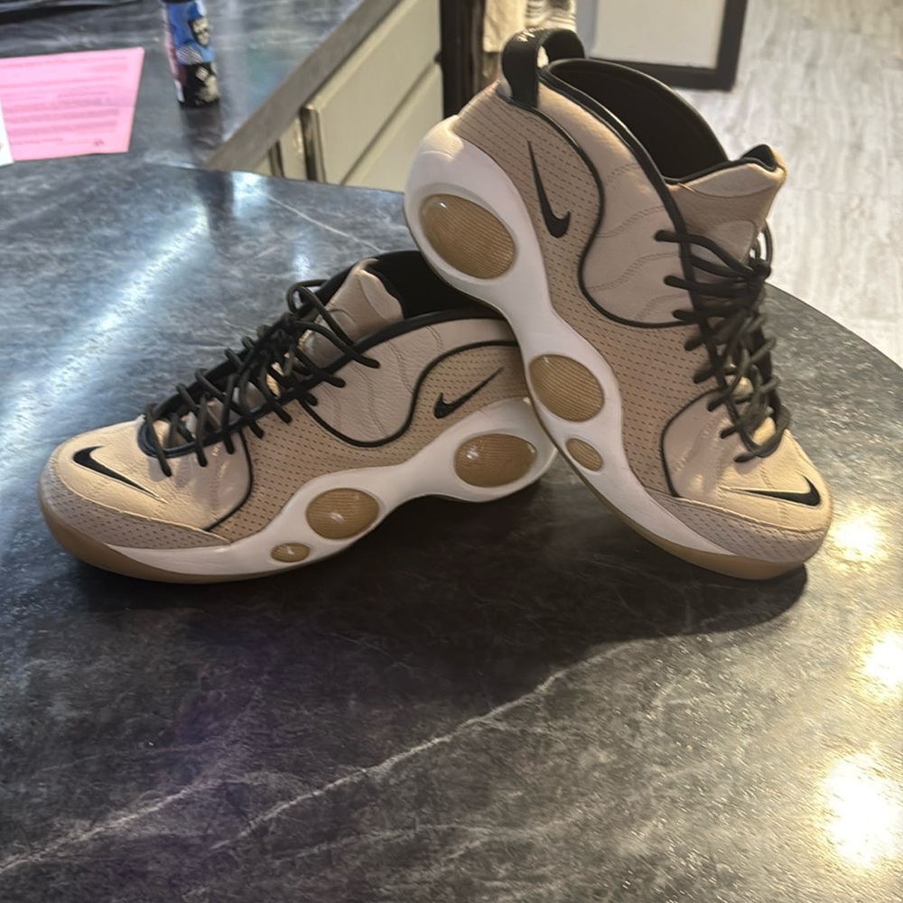 Nike Zoom Flight 95 size 13